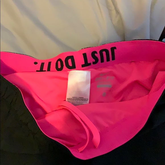 SOLD ON MERCARI Nike shorts!🔵 - Picture 2 of 3